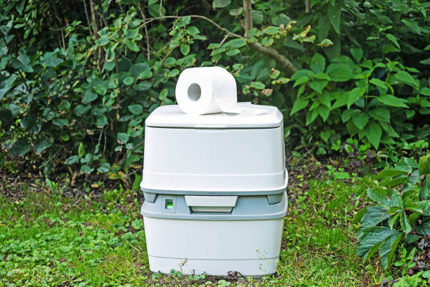 Best Portable restroom trailer rental  in Breese, IL